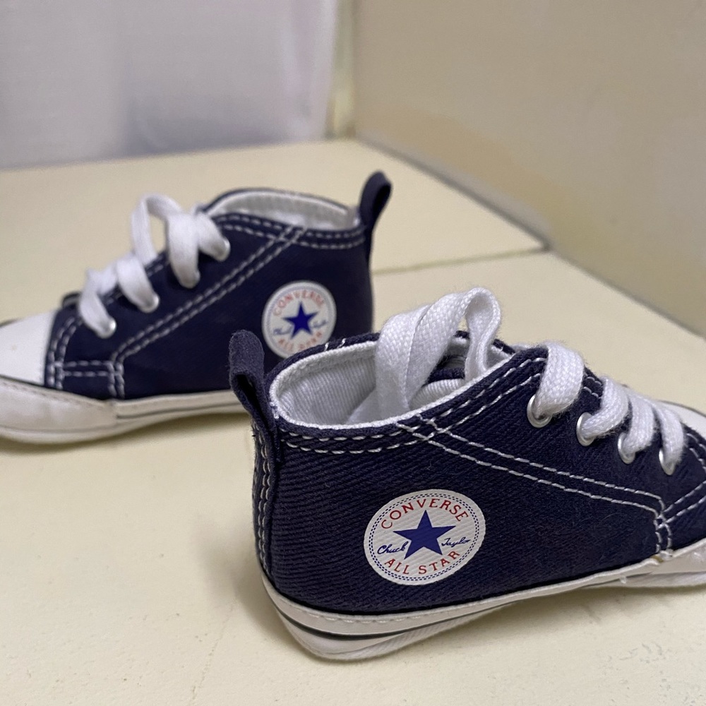 Baby Converse! - Picture 2 of 7